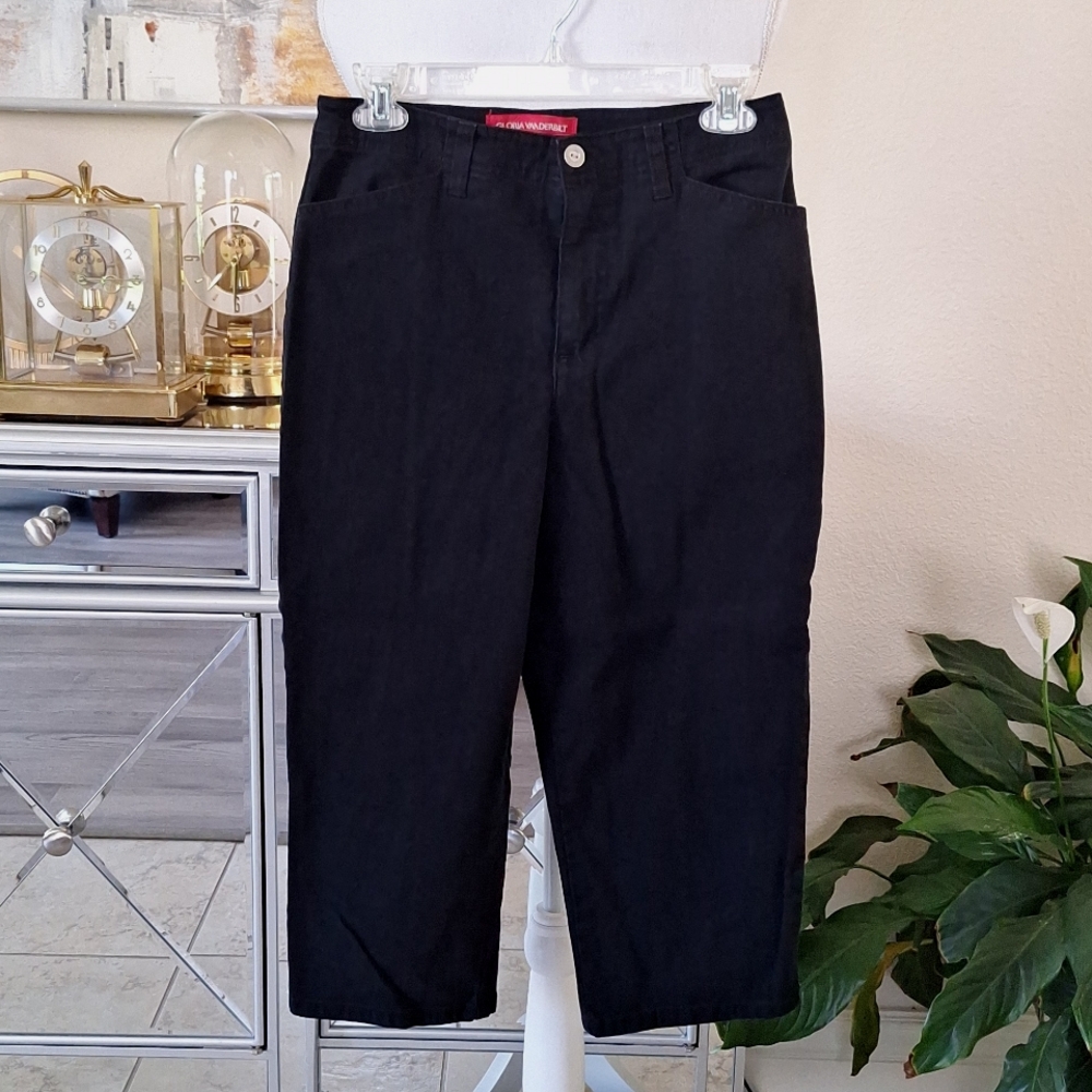 SOLD SOLD SOLD Gloria Vanderbilt Black Capri Stretch Jeans High Rise Petite 8